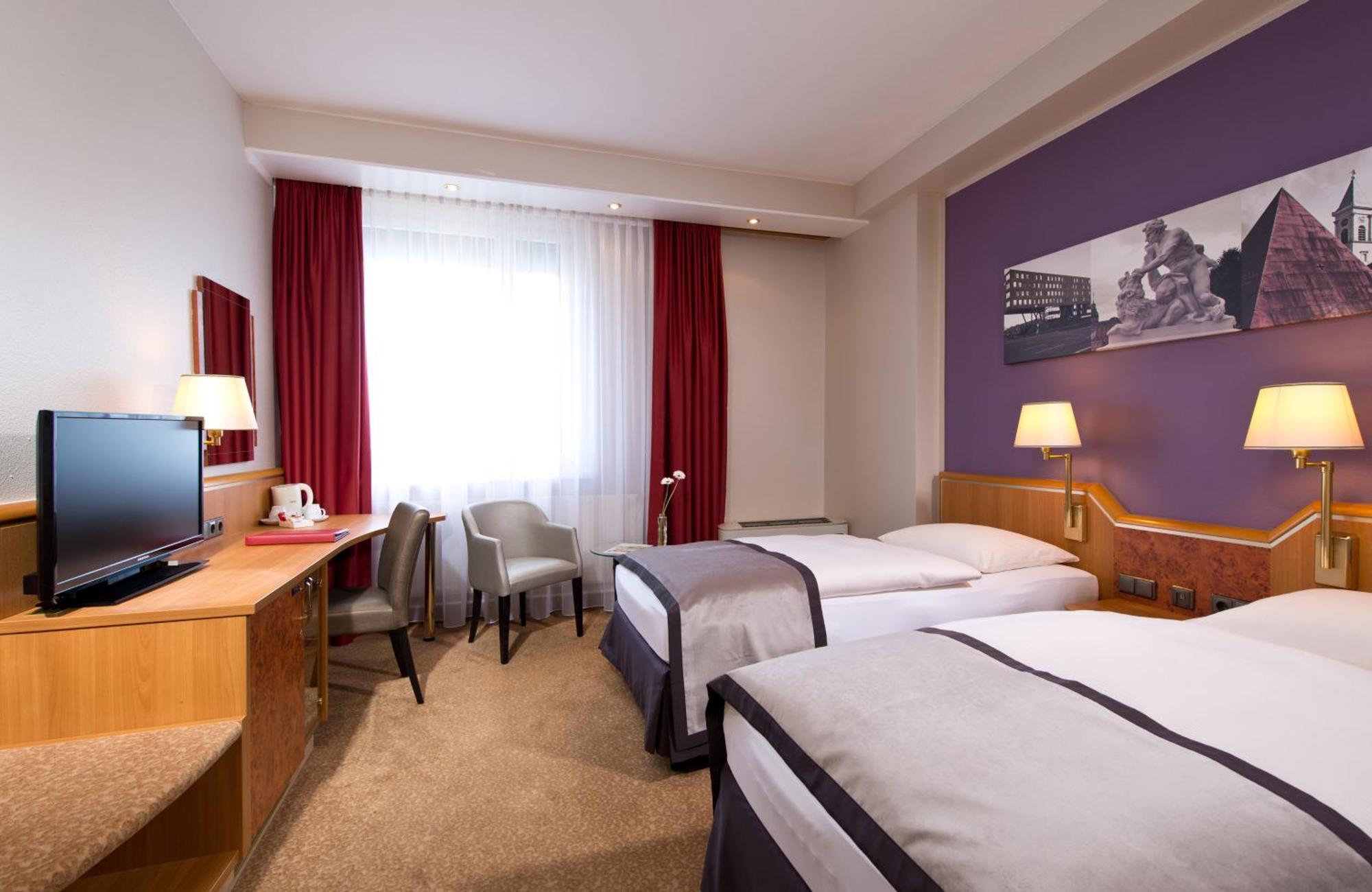 Leonardo Hotel